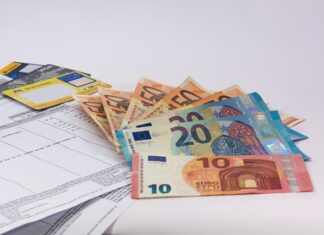 Ile bank pobiera za przelew?